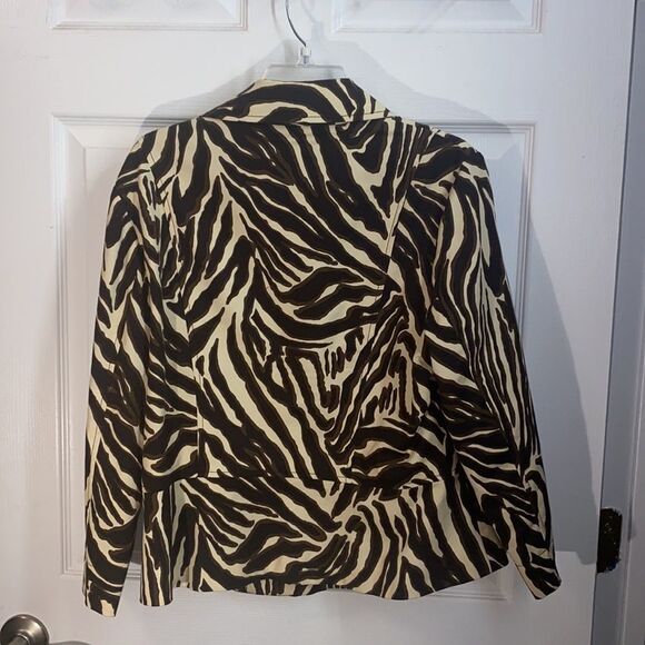 Rafella women’s XL jacket in Excellent Condition - Picture 3 of 3